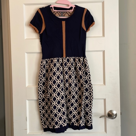 THML Dresses & Skirts - Anthroplogie ~ THML sweater dress Sz XS